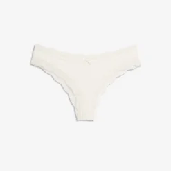 Tanga Bords Dentelle Graphique -Magasin De Lingerie Etam 647464301 c