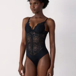 Body En Dentelle Dos Ouvert