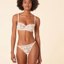 String Brodé -Magasin De Lingerie Etam 652400294 6