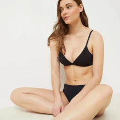 Triangle Sans Armatures En Coton Biologique Extensible