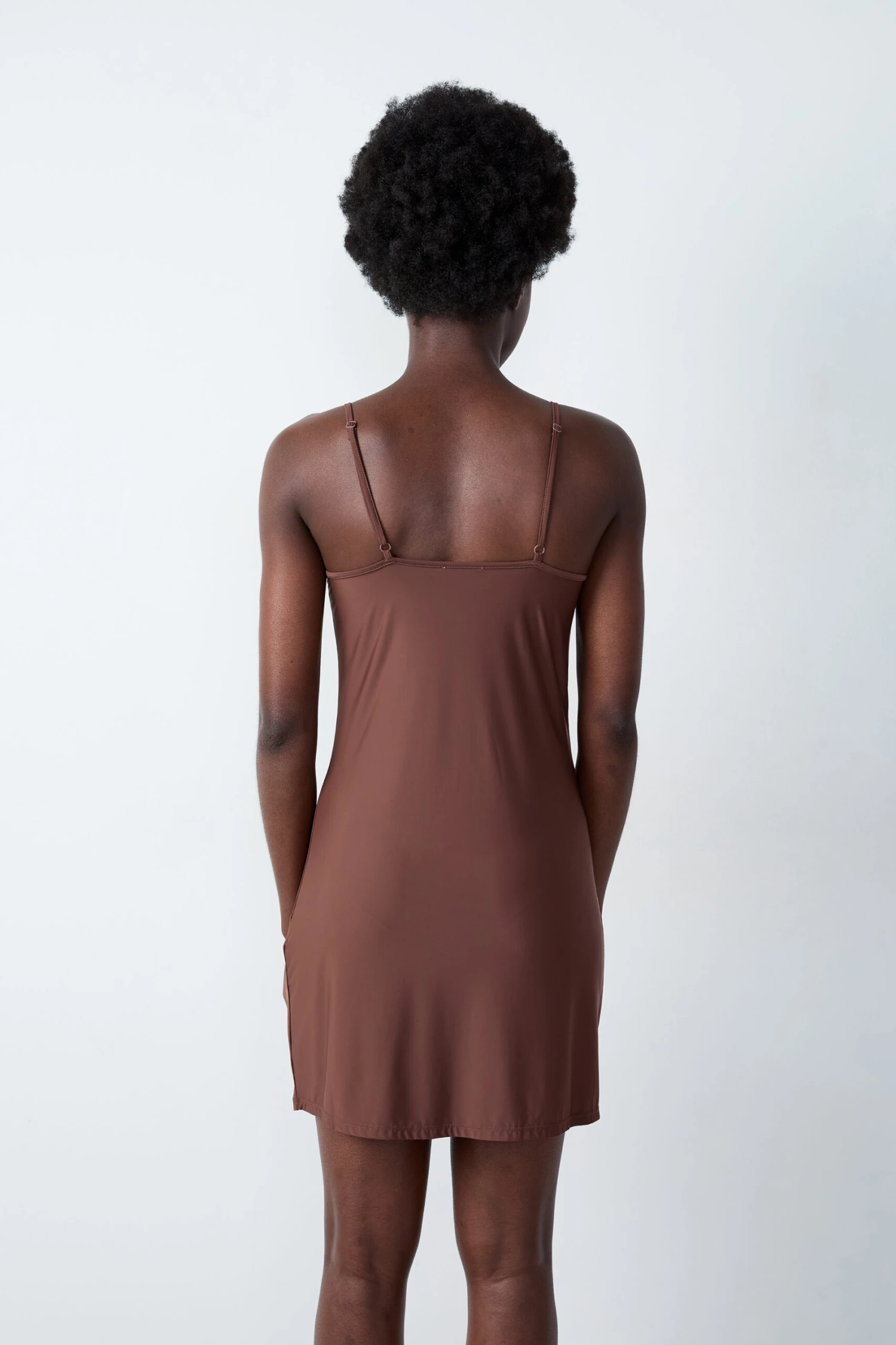 Nuisette Fond De Robe 2 Nuisette Fond De Robe – Image 2