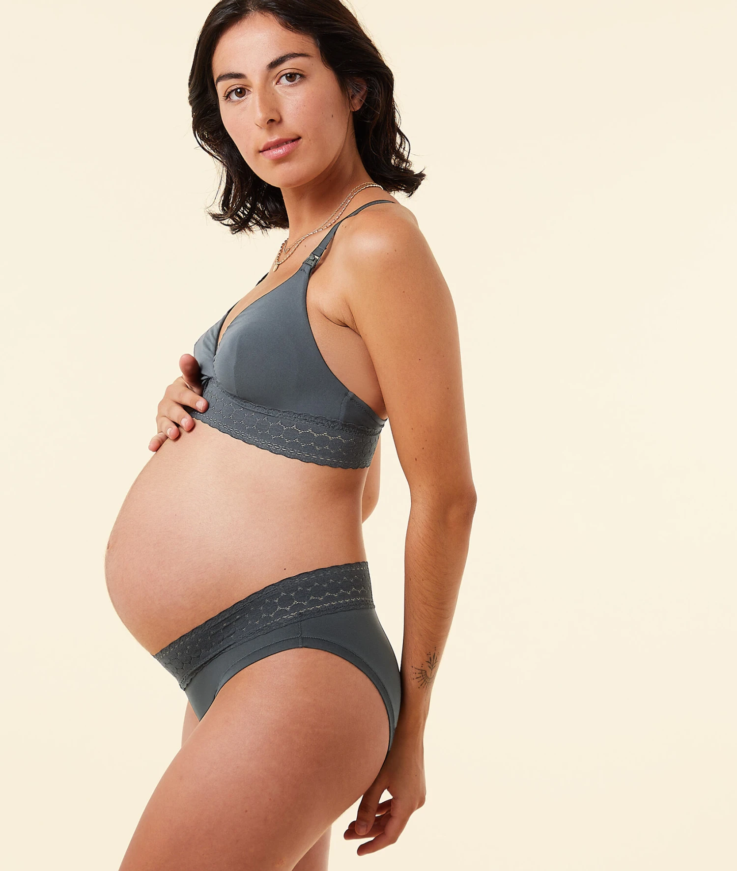 Soutien-gorge N.8 - Le Triangle Sans Armatures 5 Soutien-gorge N.8 - Le Triangle Sans Armatures – Image 5