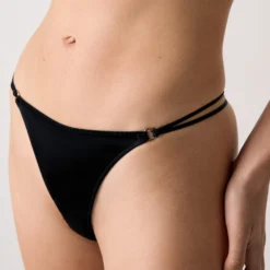 String En Soie -Magasin De Lingerie Etam 652774705 b scaled