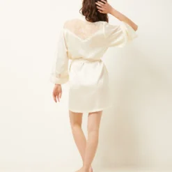 Déshabillé Détails Dentelle Personnalisable -Magasin De Lingerie Etam 653507980 c