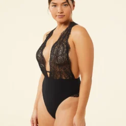 Body En Dentelle Décolleté Dos Croisé 8 Body En Dentelle Décolleté Dos Croisé -Magasin De Lingerie Etam 653568105 b