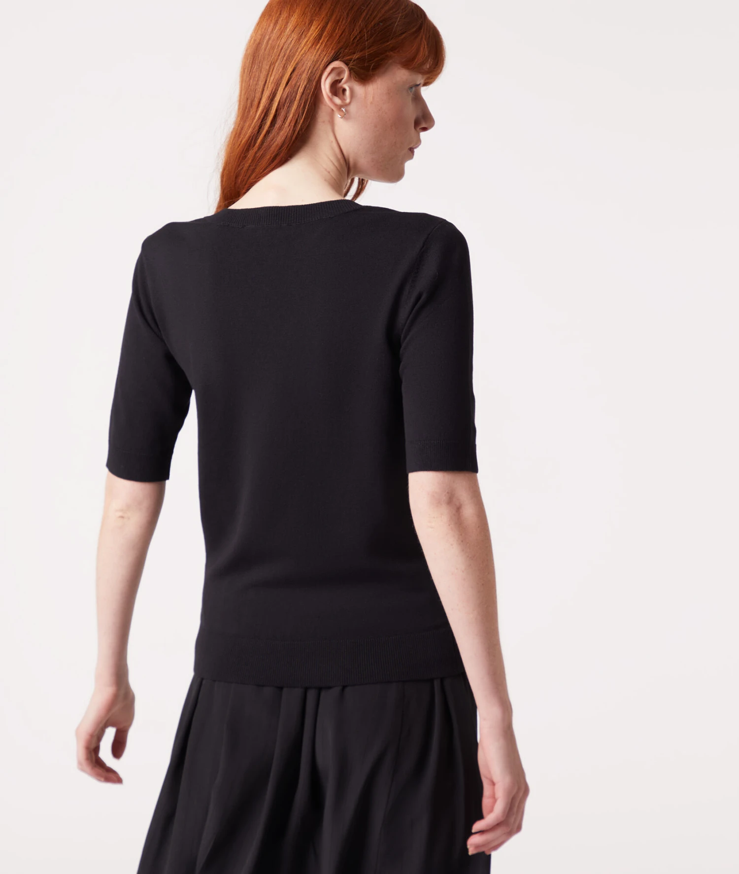 Pull Col Rond Manches Courtes 2 Pull Col Rond Manches Courtes – Image 2