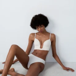 Soutien-gorge Sans Armatures Coques Fines Spécial Décolleté