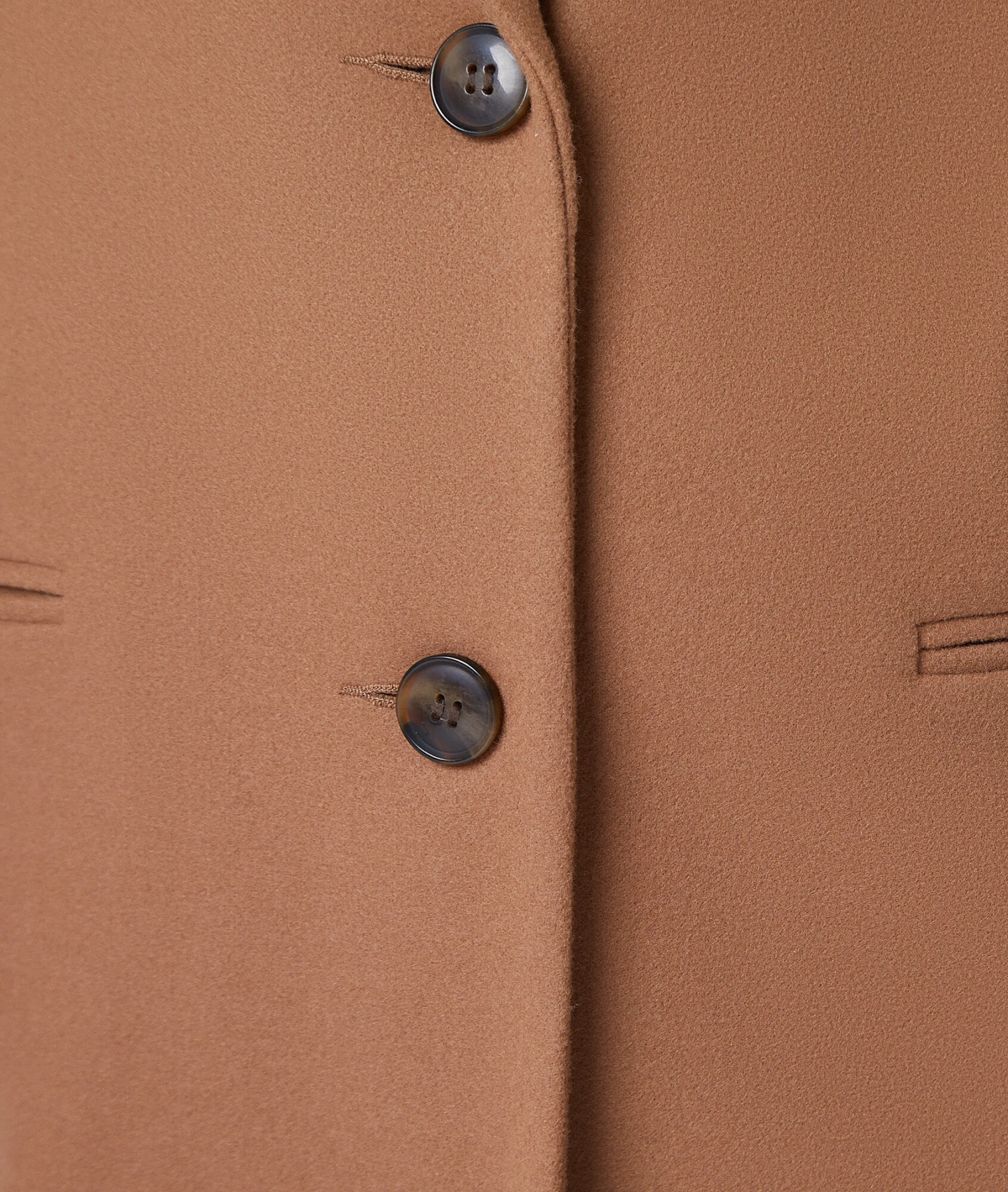 Manteau Long Coupe Droite 4 Manteau Long Coupe Droite – Image 4