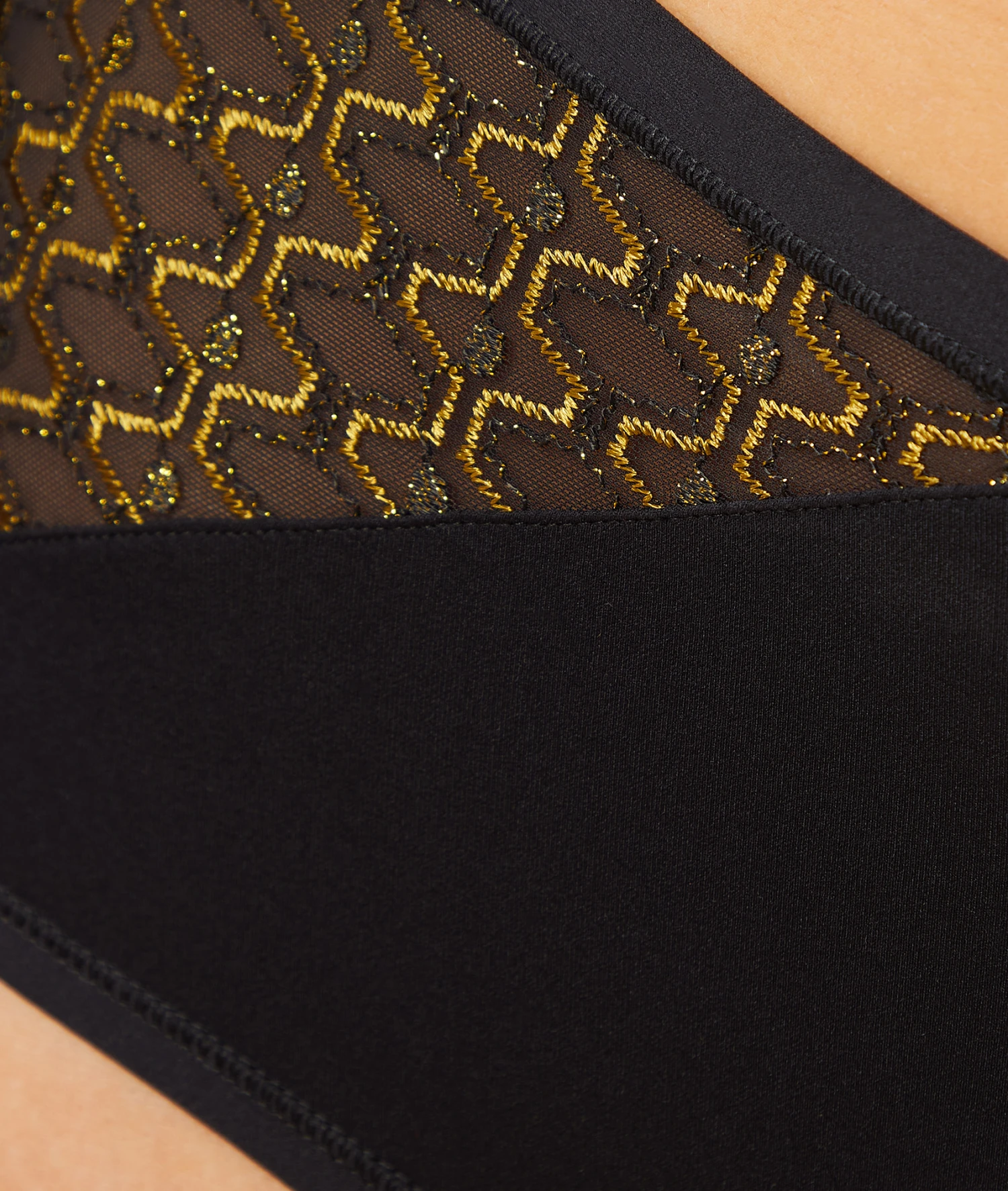 Shorty En Tulle Brodé 4 Shorty En Tulle Brodé – Image 4