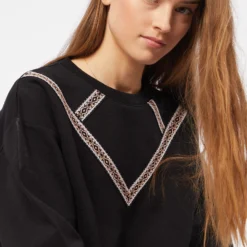 Sweat Détails Broderie 9 Sweat Détails Broderie -Magasin De Lingerie Etam 653825805 c