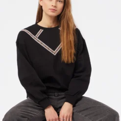 Sweat Détails Broderie