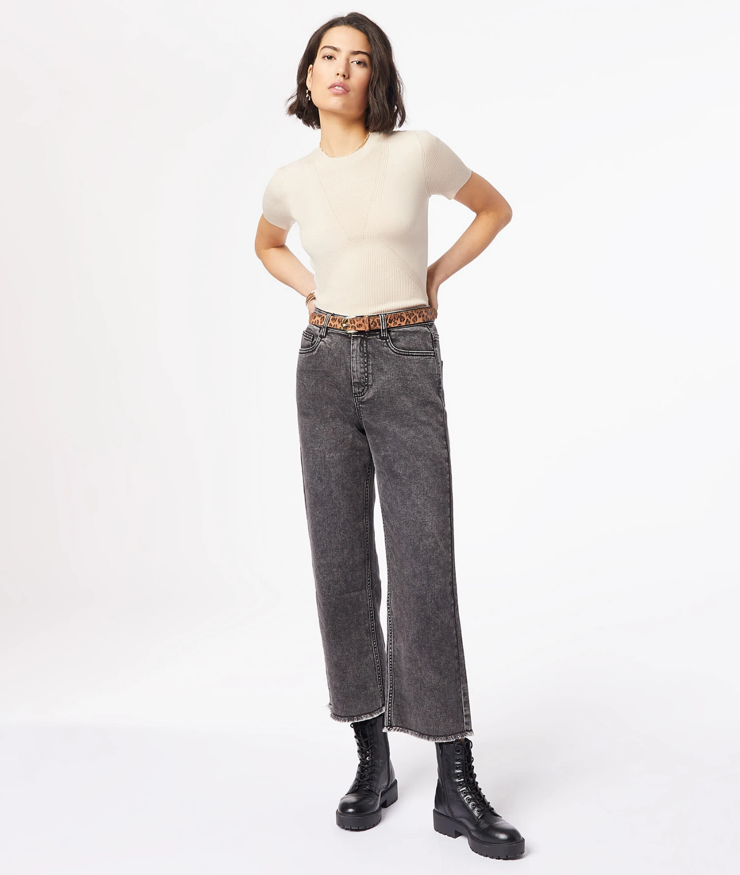 T-shirt Manches Courtes En Fine Maille 3 T-shirt Manches Courtes En Fine Maille – Image 3