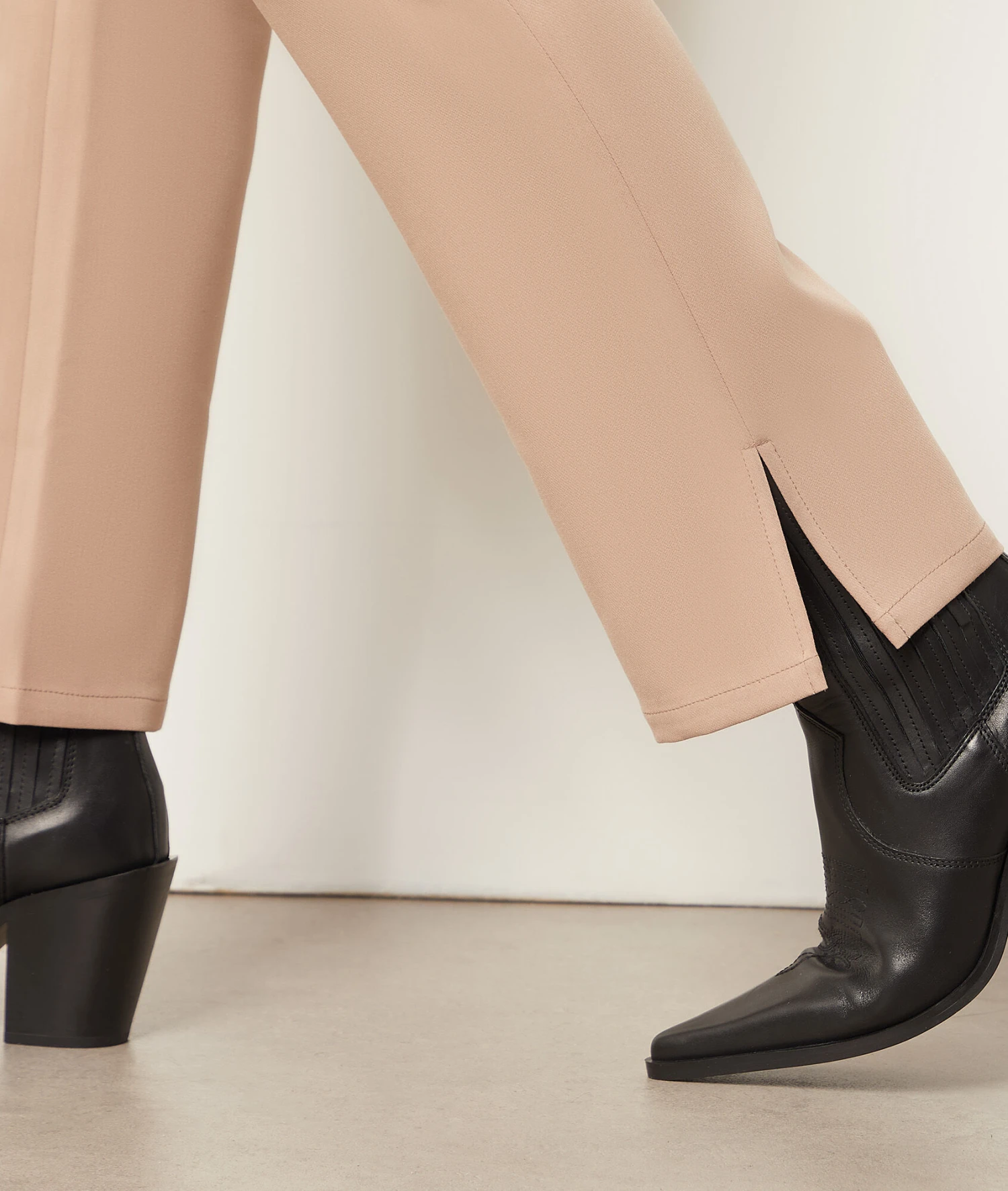 Pantalon Coupe Droite 4 Pantalon Coupe Droite – Image 4