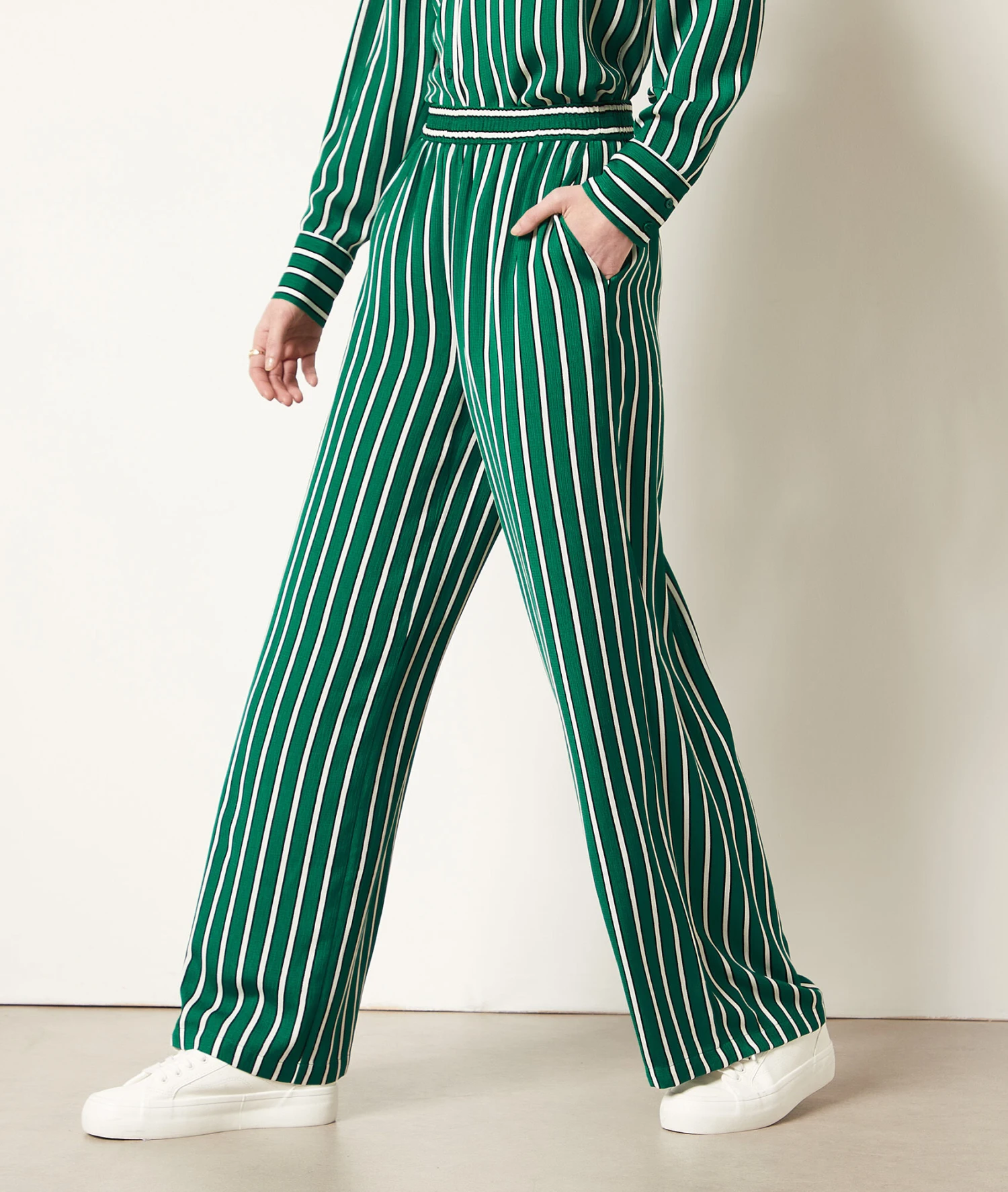 Pantalon Fluide à Rayures 3 Pantalon Fluide à Rayures – Image 3