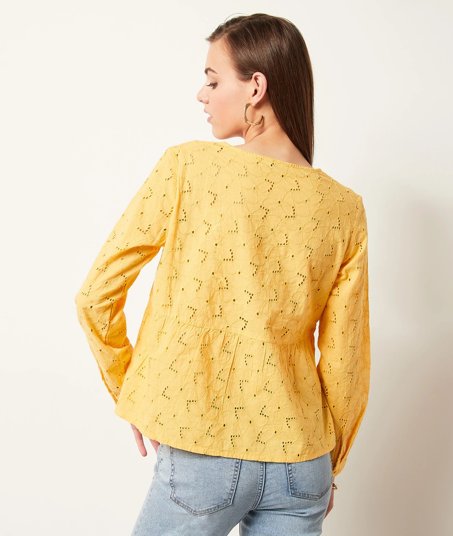 Blouse à Broderies 100% Coton 2 Blouse à Broderies 100% Coton – Image 2