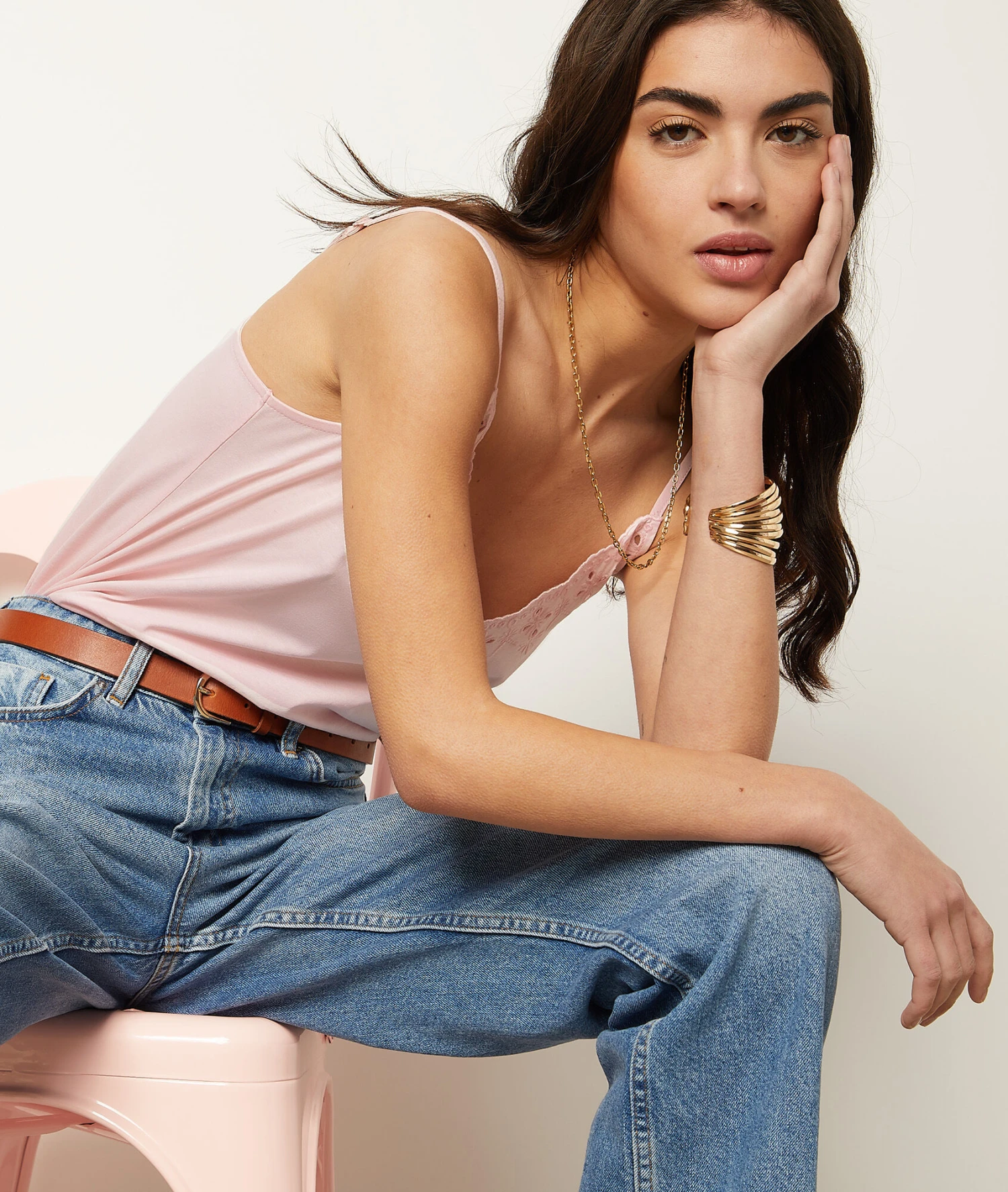 Caraco Détails Broderie 5 Caraco Détails Broderie – Image 5