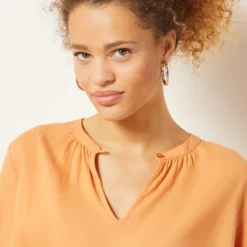 Blouse En Lin Mélangé 8 Blouse En Lin Mélangé -Magasin De Lingerie Etam 654005658 b