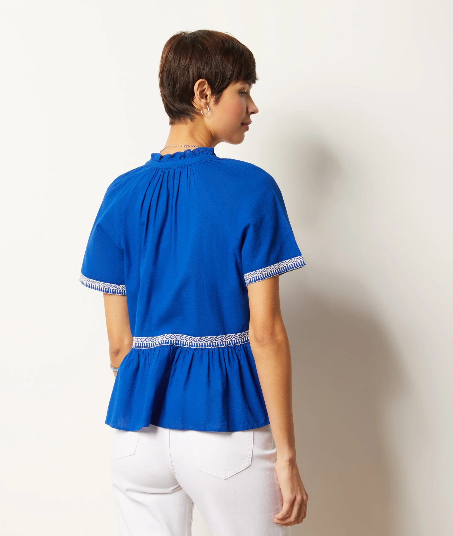 Blouse à Broderies 100% Coton 2 Blouse à Broderies 100% Coton – Image 2