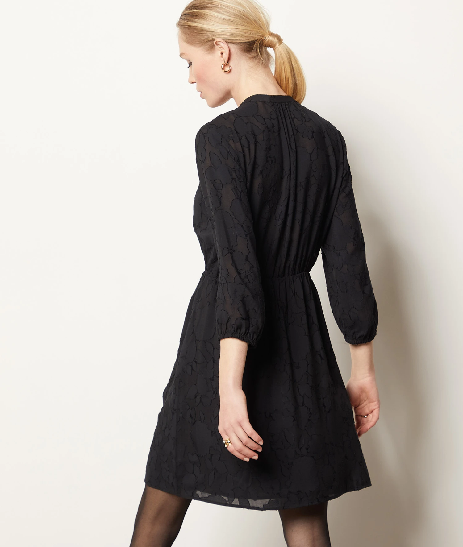 Robe Imprimé Jacquard 2 Robe Imprimé Jacquard – Image 2