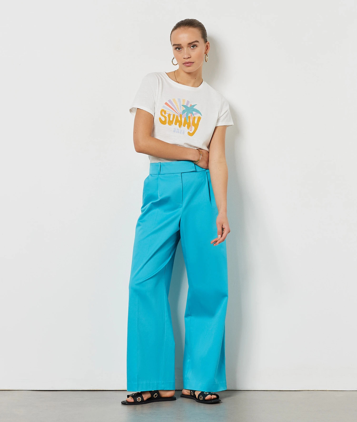 Pantalon Coupe Large 1 Pantalon Coupe Large