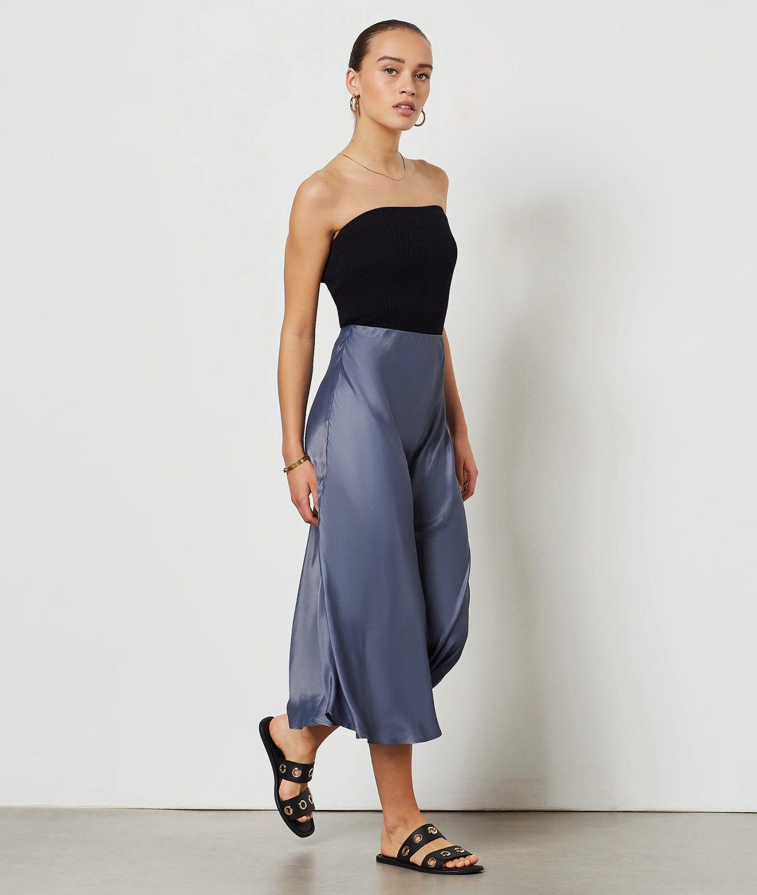 Jupe Longue Satinée 1 Jupe Longue Satinée