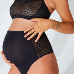 Tanga Taille Haute En Dentelle Et Microfibre